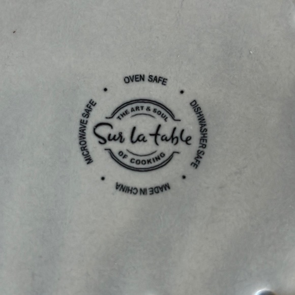 Sur La Table Berry Bowl - Picture 6 of 9